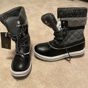 !D!FU boots with fur inside